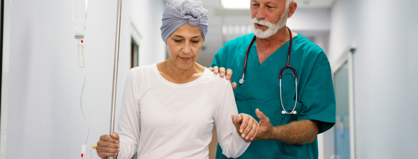 Private radiotherapy - Woman with cancer during chemotherapy